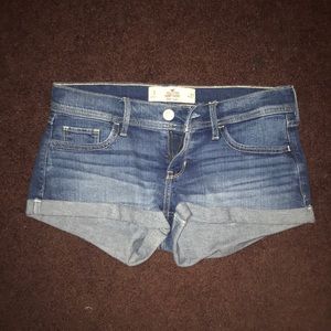 Hollister jean shorts